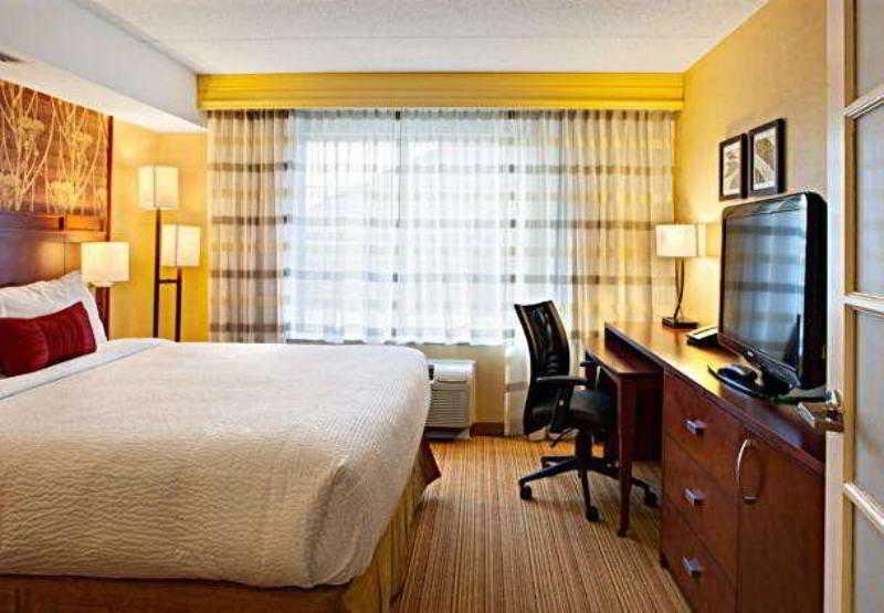 Courtyard By Marriott London Hotel Luaran gambar