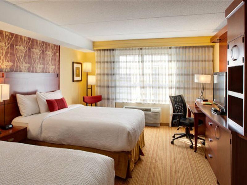 Courtyard By Marriott London Hotel Luaran gambar