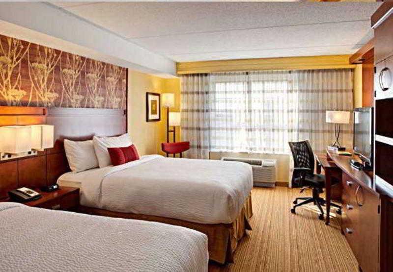 Courtyard By Marriott London Hotel Luaran gambar